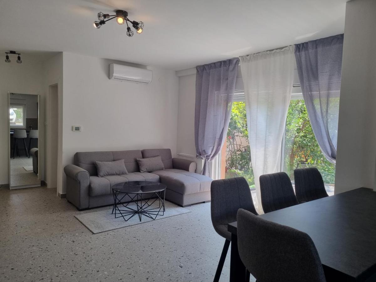Apartments Ivanov Zara Esterno foto
